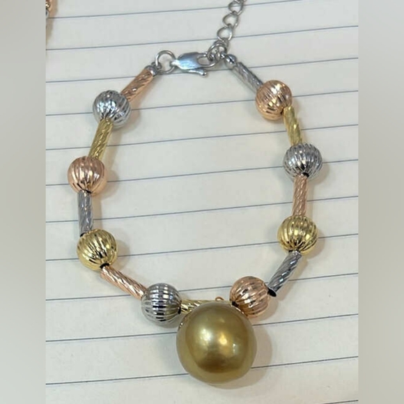Real South Sea Pearl w/ Yellow  Rose and White Gold Micron Setting Bracelet